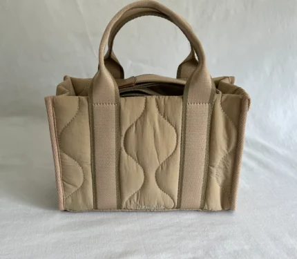 lilyxandra Tee Khaki Tote